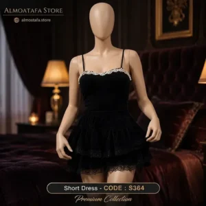 فستان نوم قصير مخمل S364 من Play Baby Lingerie باللون الأسود — تطريز فصوص لامعة وكلوش طبقات تول ودانتيل